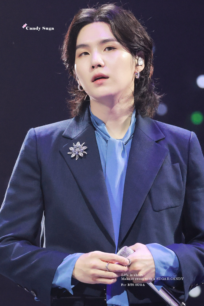 Tất cả l&agrave; tại "mẹ đẻ" NewJeans: Ngồi kh&ocirc;ng cũng bị chỉ tr&iacute;ch v&igrave; scandal say rượu l&aacute;i xe của th&agrave;nh vi&ecirc;n BTS, l&yacute; do l&agrave; g&igrave;?- Ảnh 1.