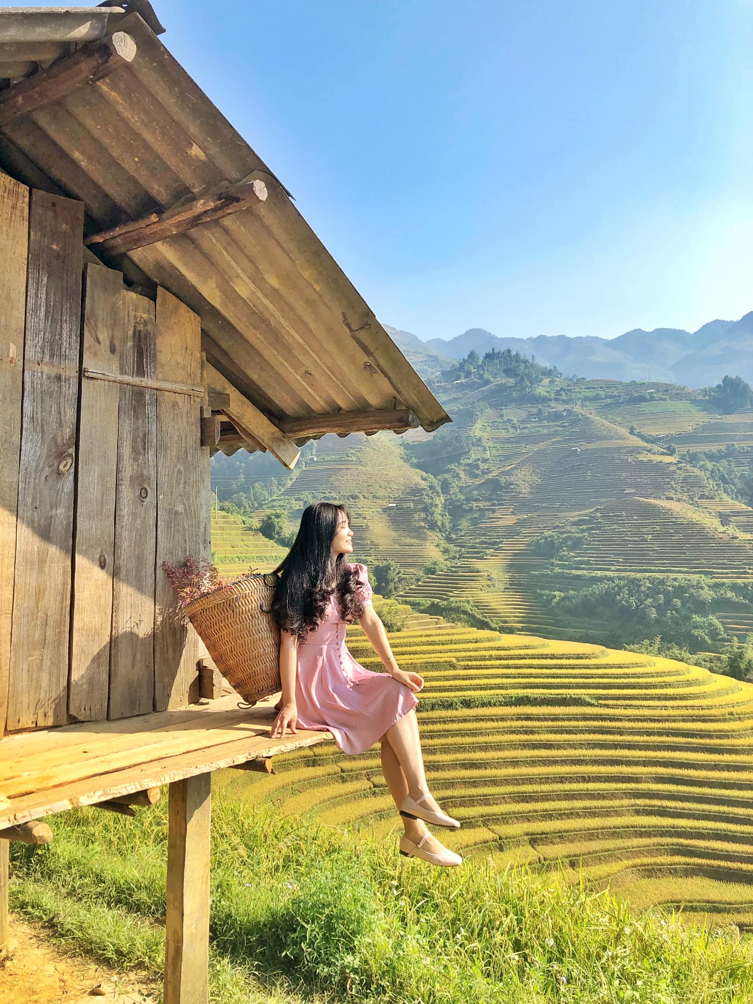 Huyện miền núi lọt danh sách "điểm đến có vẻ đẹp siêu thực", cách Hà Nội 300km, đường lên khó hơn Sa Pa- Ảnh 10.