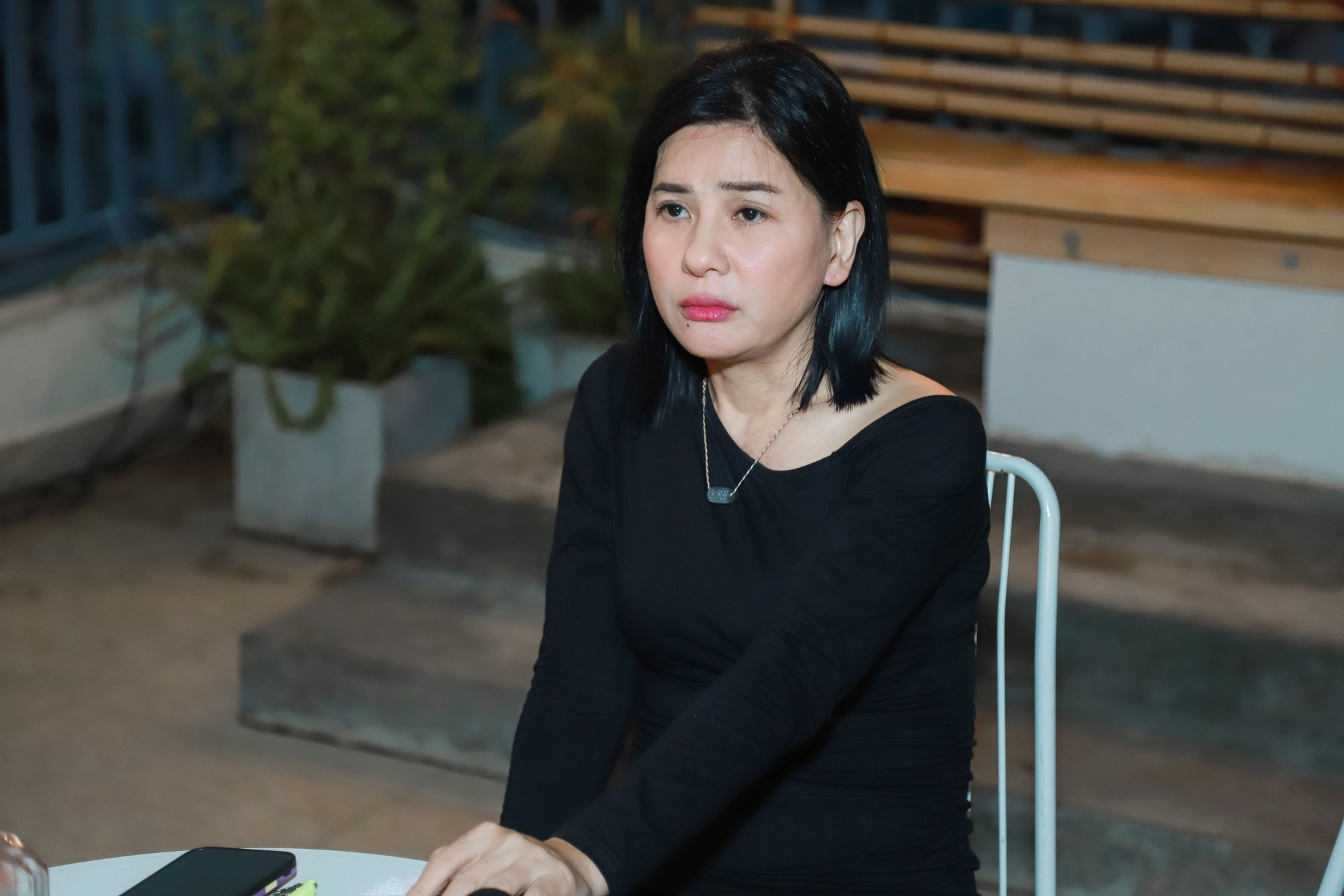 CĂNG: Cát Phượng bị Nam Thư block khi nhắn tin đề nghị lên tiếng về tin đồn giật chồng- Ảnh 1. CĂNG: Cát Phượng bị Nam Thư block khi nhắn tin đề nghị lên tiếng về tin đồn giật chồng- Ảnh 1.