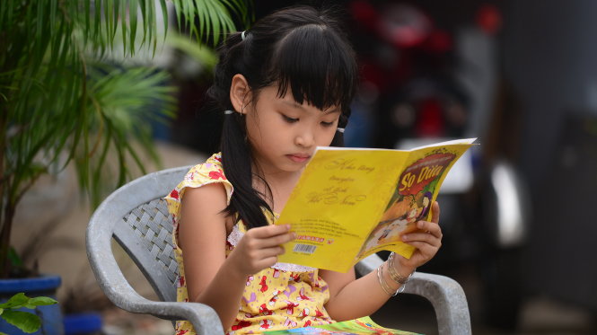 Cậu b&eacute; 15 tuổi n&oacute;i thẳng: Bắt một đứa trẻ đọc s&aacute;ch chẳng kh&aacute;c n&agrave;o 