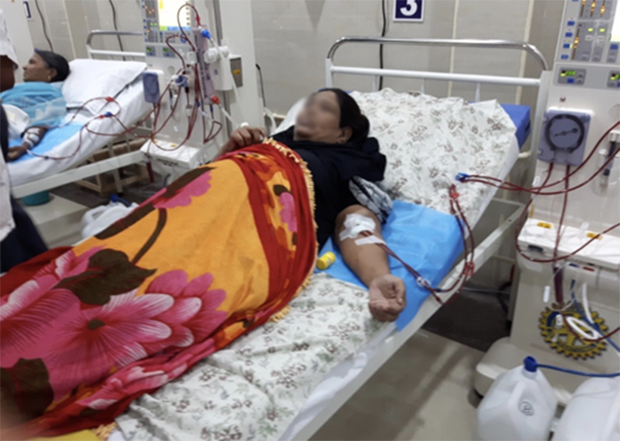 Người phụ nữ suýt mất mạng vì suy thận cấp do uống loại nước tưởng ai dùng cũng tốt- Ảnh 1.