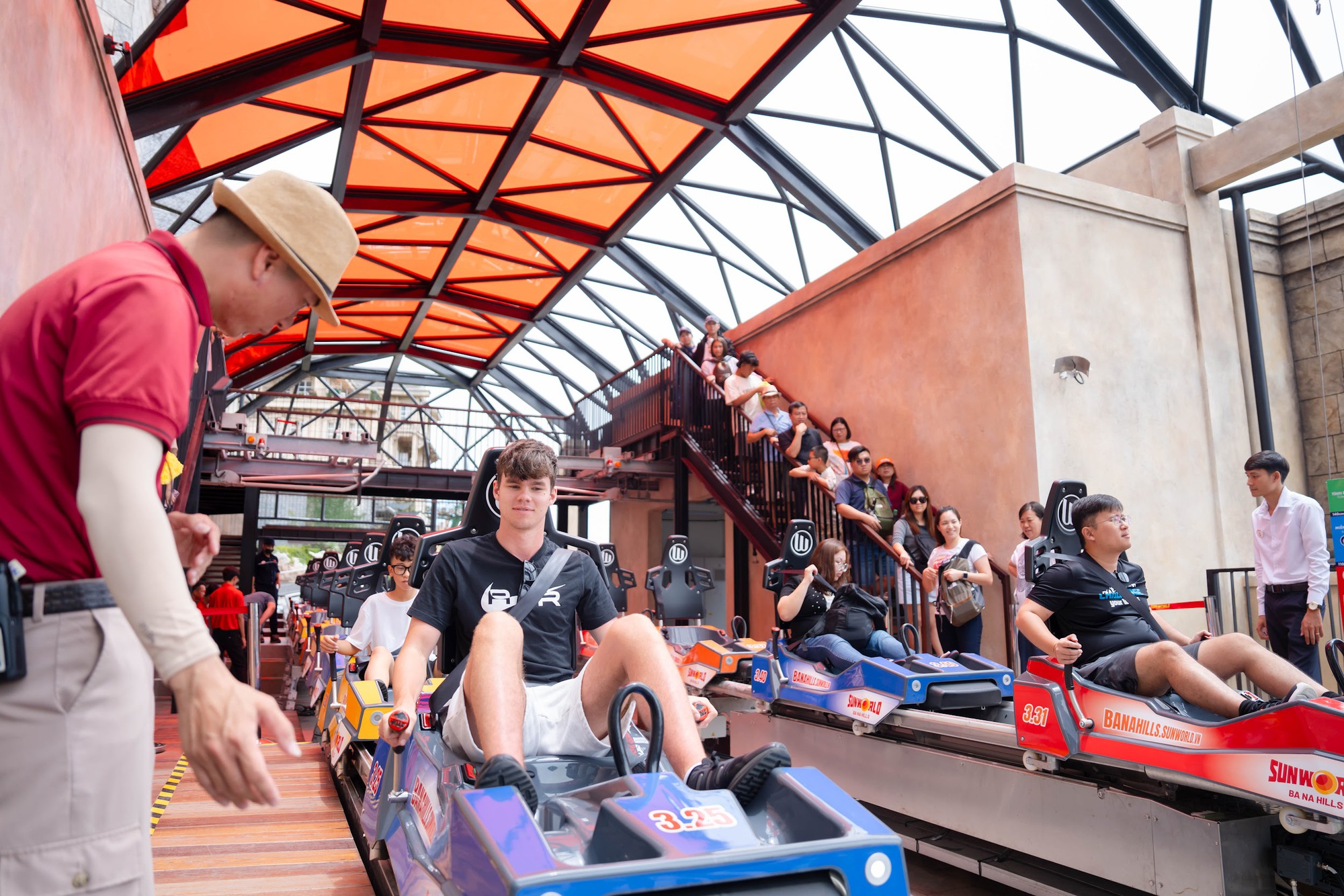 Sun World Ba Na Hills đưa v&agrave;o vận h&agrave;nh m&aacute;ng trượt si&ecirc;u tốc ở độ cao 1487m- Ảnh 4.