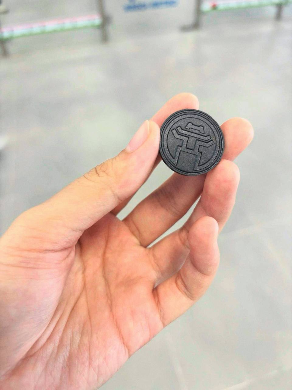 Giới trẻ “quá là vui” trong ngày đi miễn phí tuyến Metro Nhổn: “Bọn mình chờ ngày này lâu lắm rồi!”- Ảnh 8.