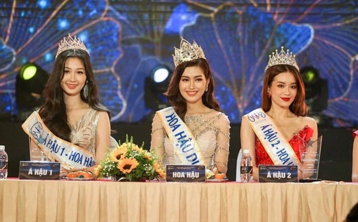 Nhan sắc Hoa hậu Quế Anh thay đổi thế nào sau 4 cuộc thi nhan sắc?- Ảnh 4. Nhan sắc Hoa hậu Quế Anh thay đổi thế nào sau 4 cuộc thi nhan sắc?- Ảnh 4.