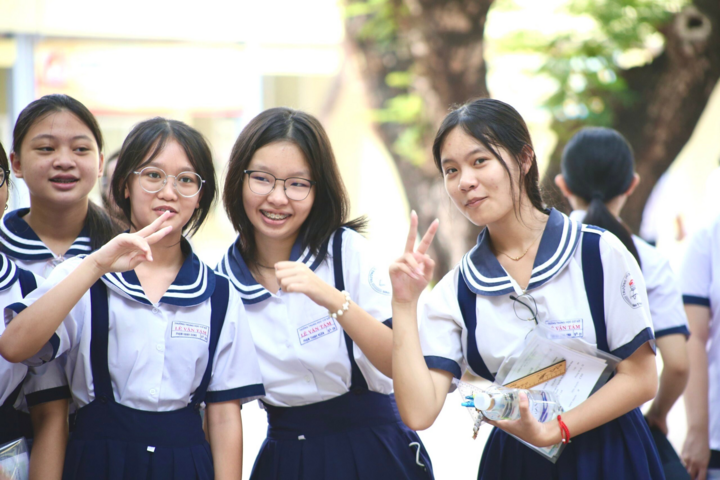 Học sinh TP.HCM tựu trường sớm nhất từ 19/8- Ảnh 1.