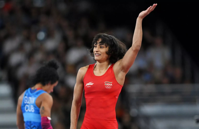 Xót xa nữ VĐV Olympic 2024 nhịn ăn chạy cả đêm, cắt luôn cả tóc nhưng cuối cùng phải chịu kịch bản nghiệt ngã vì thừa 150g- Ảnh 1.