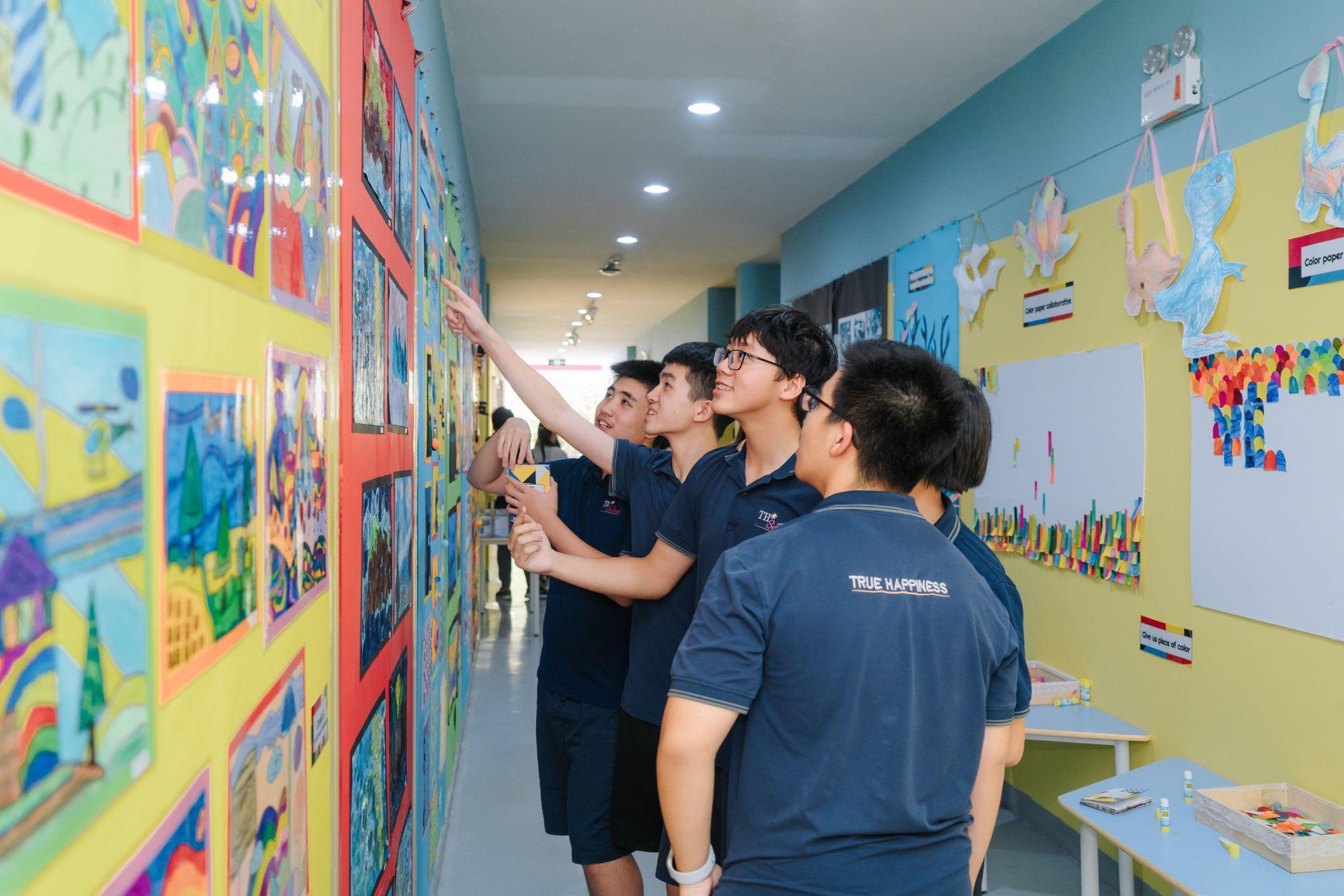 Những “chàng thơ, nàng thơ” đa tài tại TH School- Ảnh 12.