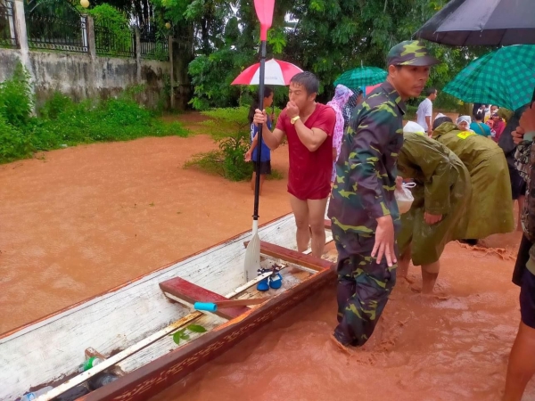 Mưa sau bão Yagi gây ngập lụt tại Lào, Thái Lan- Ảnh 1.