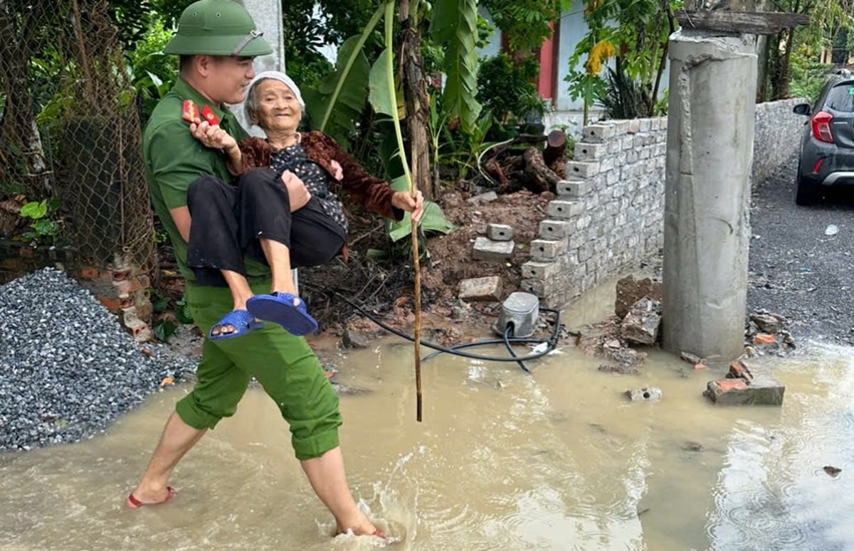 Nước lũ tràn đê bối, Nam Định di dời gần 500 hộ dân- Ảnh 1.