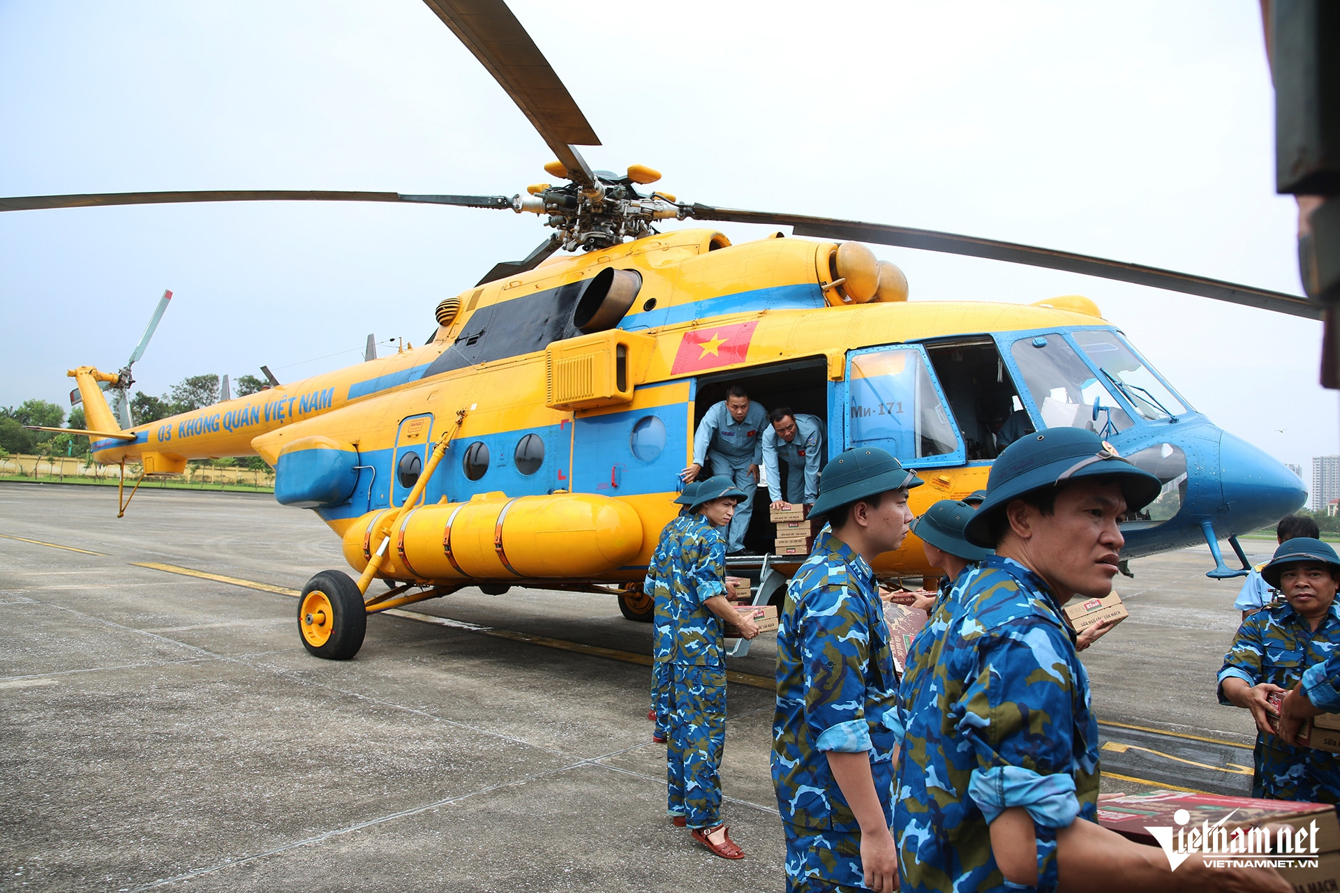 Làng Nủ tang thương sau cơn lũ quét: 29 em học sinh thiệt mạng và mất tích; Con số tử vong không ngừng tăng cao- Ảnh 7.