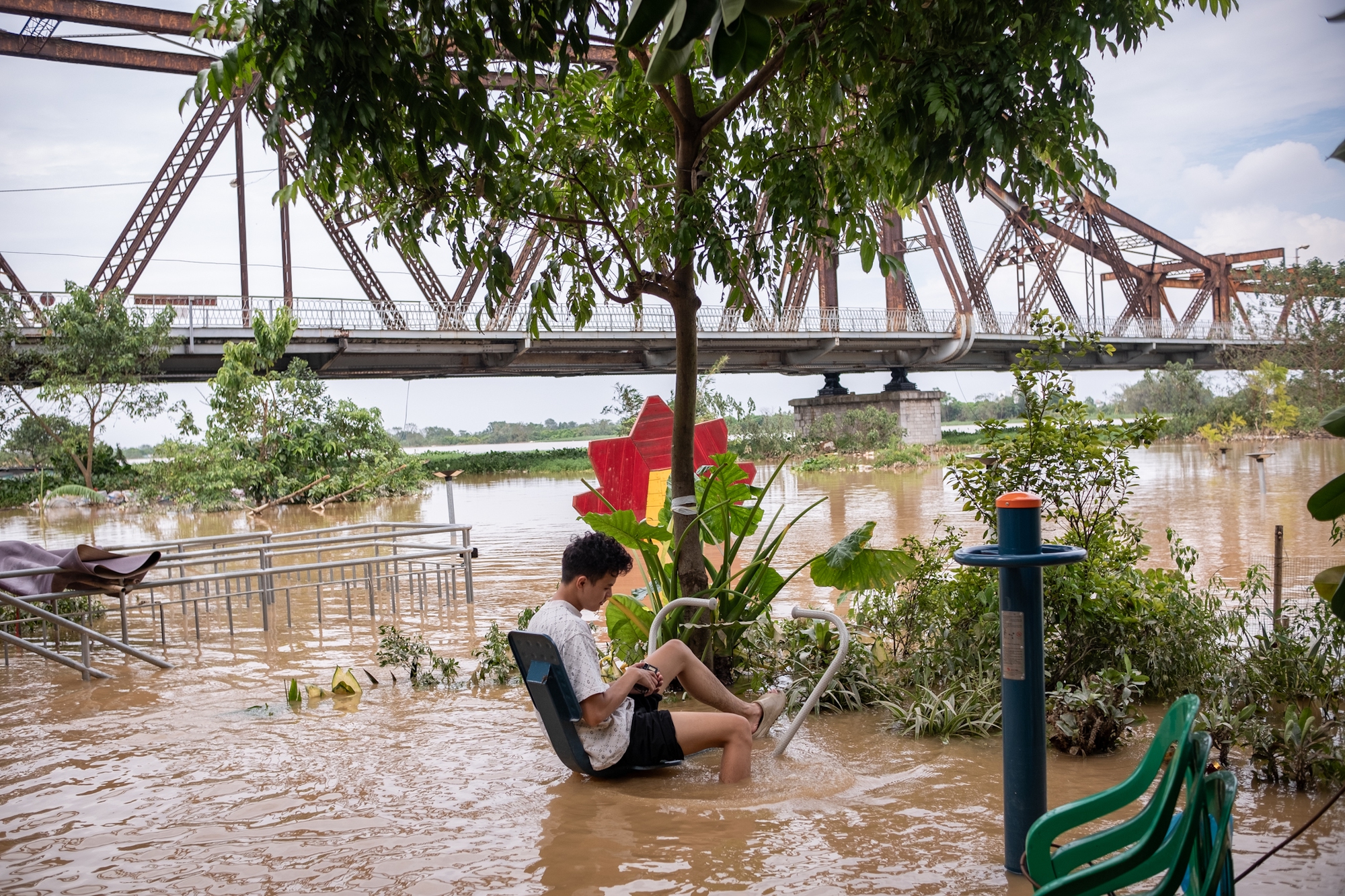 Hà Nội: Cuộc sống của người dân Phúc Tân sau 1 ngày chạy lũ- Ảnh 19.