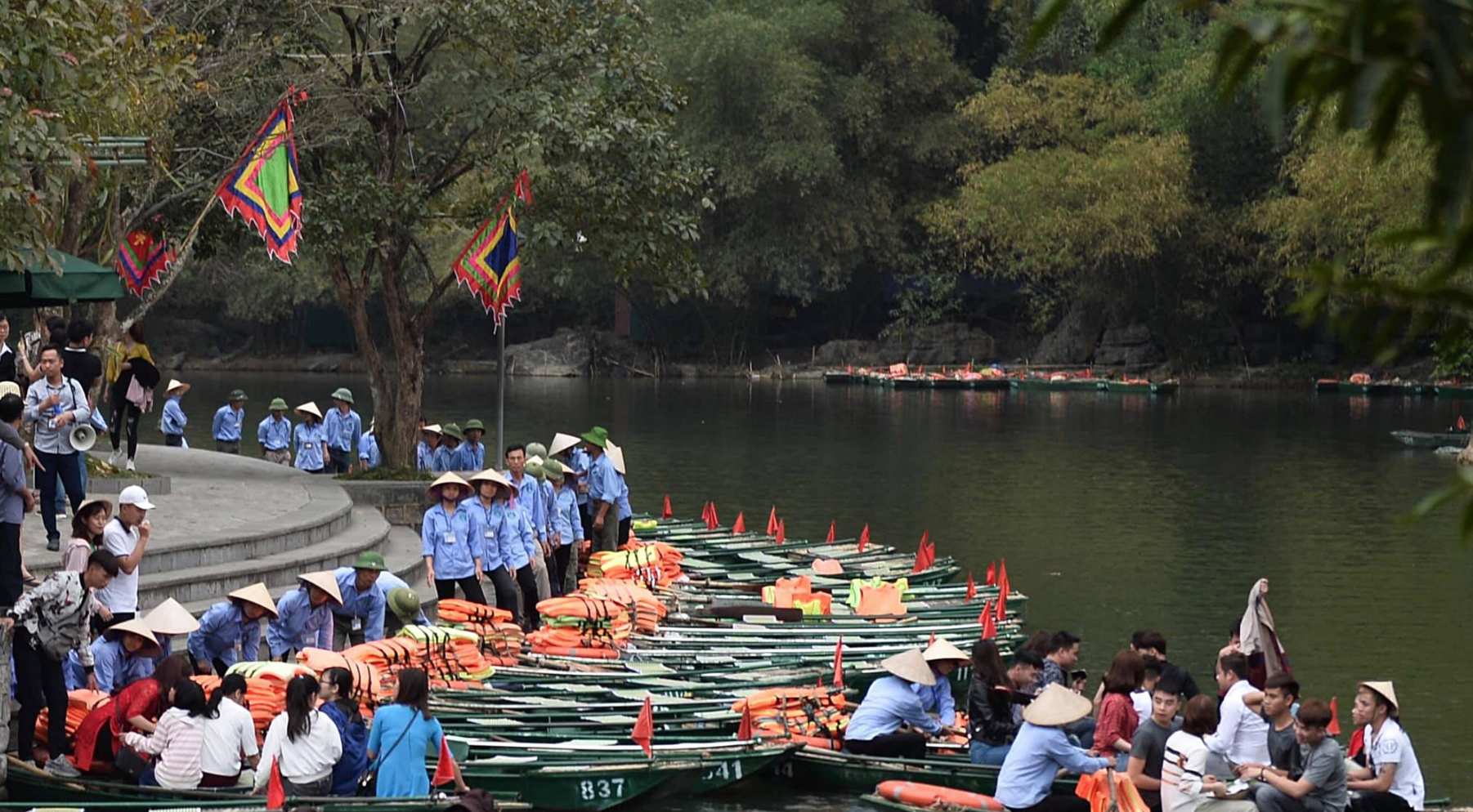 Cô chú lái đò KDL Tràng An khiến netizen phát "cuồng" khi xem sao kê: "Phải đi Tràng An thật nhiều thôi"- Ảnh 3.