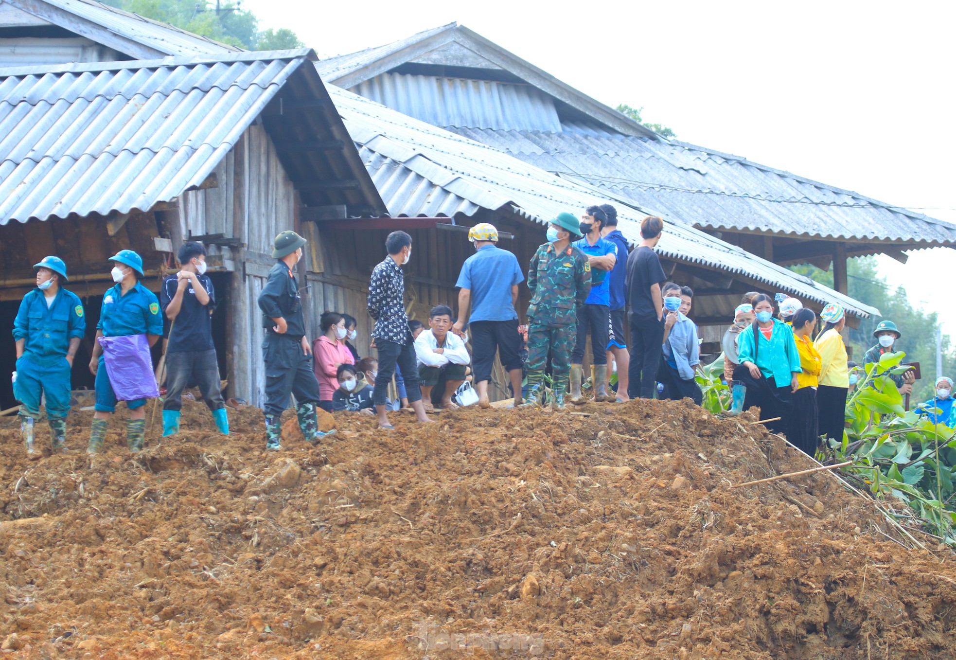 Tan hoang hiện trường 6 ngôi nhà bị san phẳng ở Cao Bằng khiến 9 người tử vong- Ảnh 18.