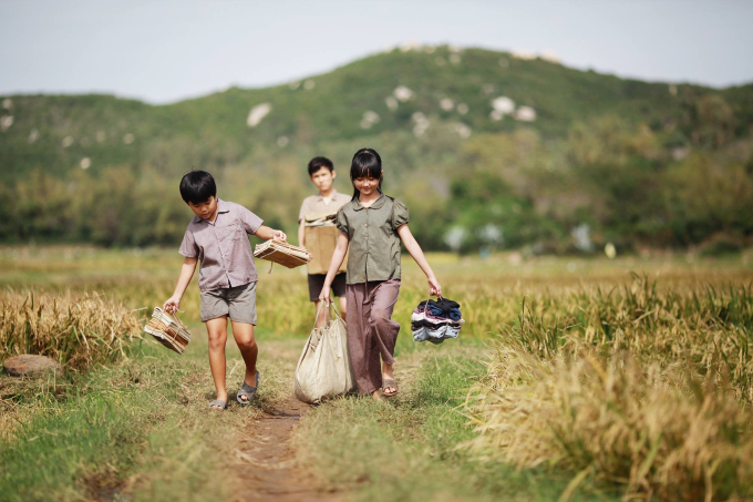 Ca khúc về Trung thu hay nhất Việt Nam: Phiên bản để đời được hát bởi nhân viên văn phòng là cựu sinh viên ĐH Ngoại thương- Ảnh 1.