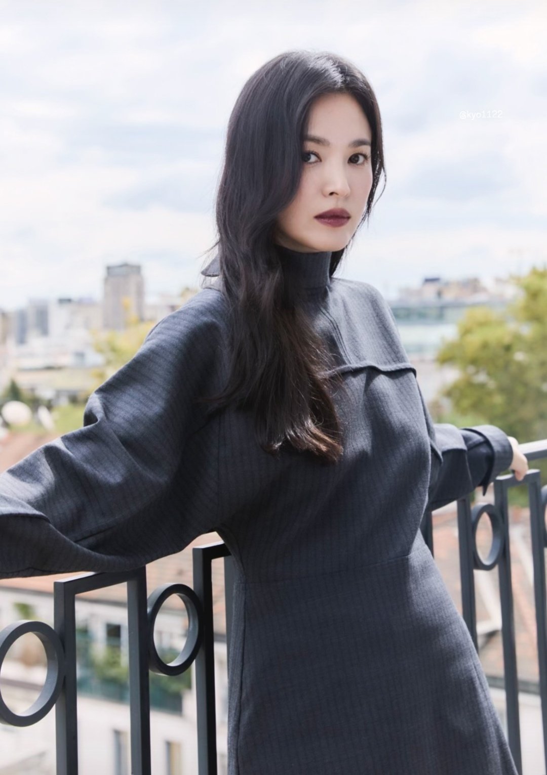 Châu Bùi tái xuất fashion week, cùng Song Hye Kyo - Quỳnh Anh Shyn dự show Fendi- Ảnh 5.