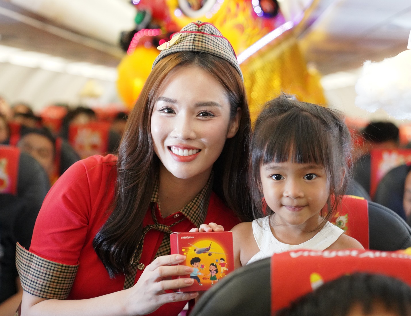 Vietjet dành tặng các bạn nhỏ Tết Trung thu ấm áp- Ảnh 6.