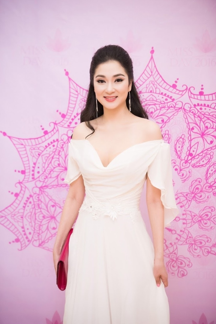 Hoa hậu Việt "bí ẩn": Đi thi muộn 1 tuần vẫn lọt top 10 Miss World, soi chuyện học hành mới thấy quá đáng nể- Ảnh 1.