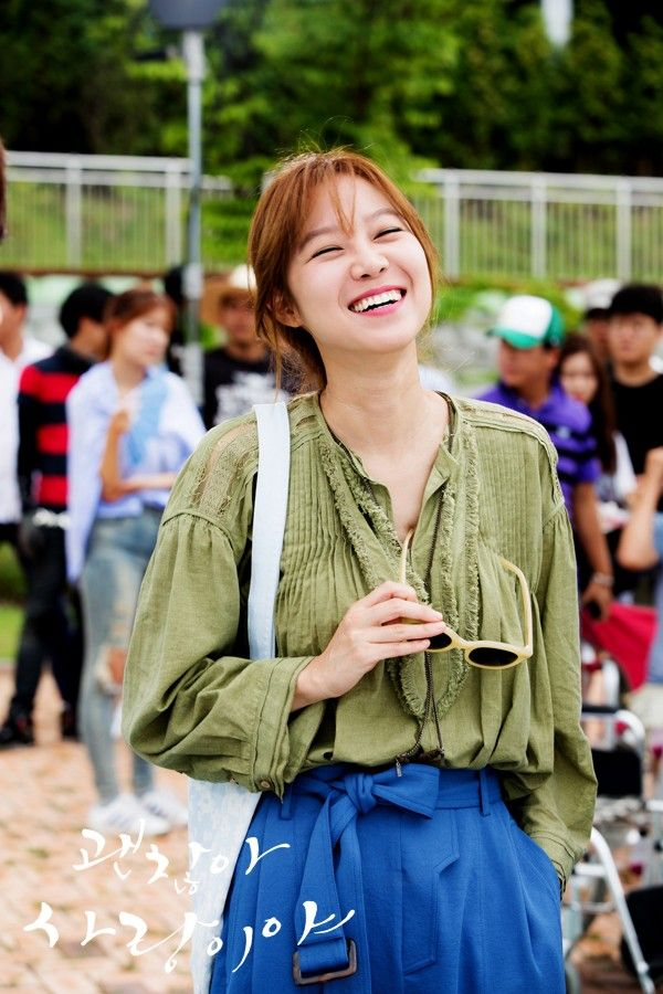 Thời trang dự sự kiện của nữ hoàng rating gong hyo jin