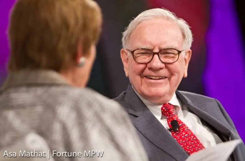 Huyền thoại Warren Buffett tiết lộ bí quyết để “đầu tư nhỏ lãi to”: Thực hiện đúng việc này thì mộng làm giàu thành công không xa vời- Ảnh 1.