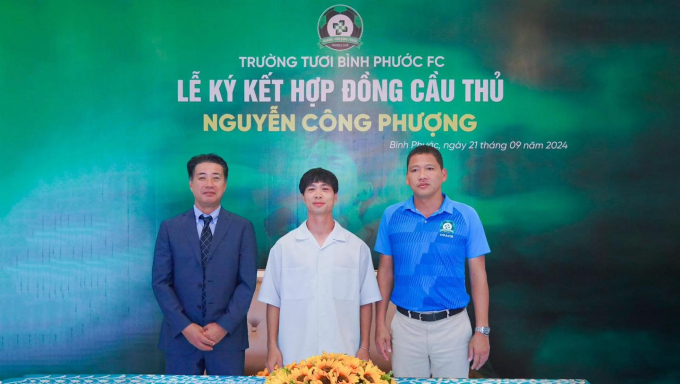 Xôn xao hình ảnh hốc hác của Công Phượng khi ở Nhật Bản, lúc về Việt Nam thì khác hẳn- Ảnh 3.