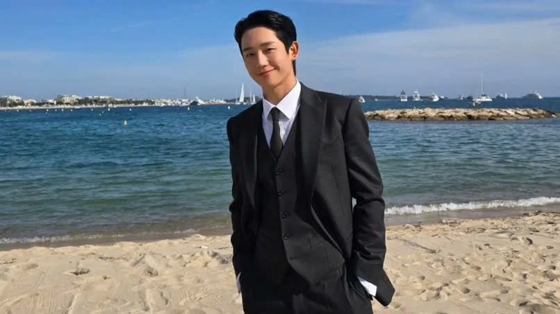 Gia thế khủng của mỹ nam Jung Hae In phim "Love Next Door"- Ảnh 4.