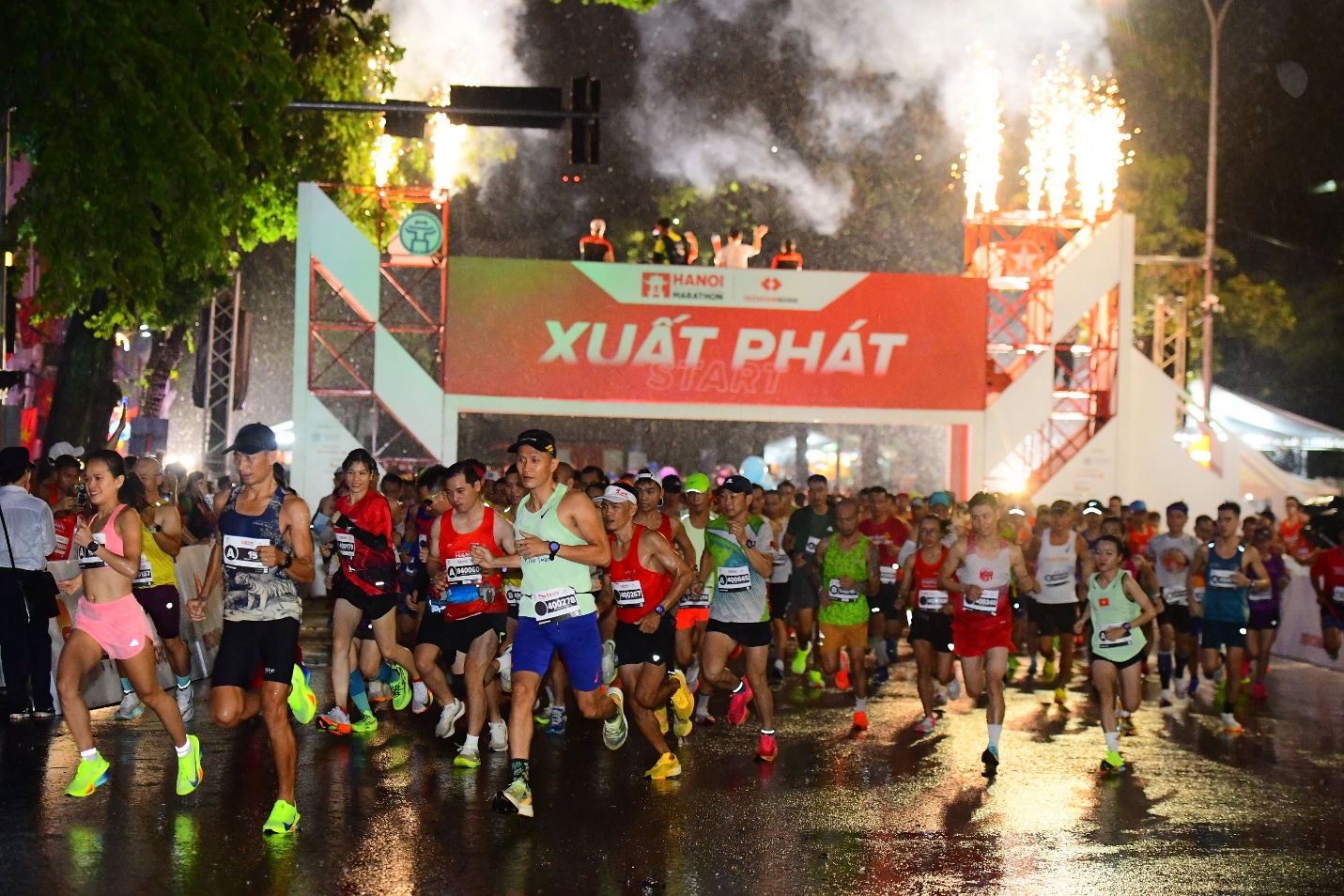 Giải Marathon Quốc Tế Hà Nội Techcombank mùa thứ 3: Hành trình của tinh thần thể thao kiên định, mạnh mẽ- Ảnh 10.