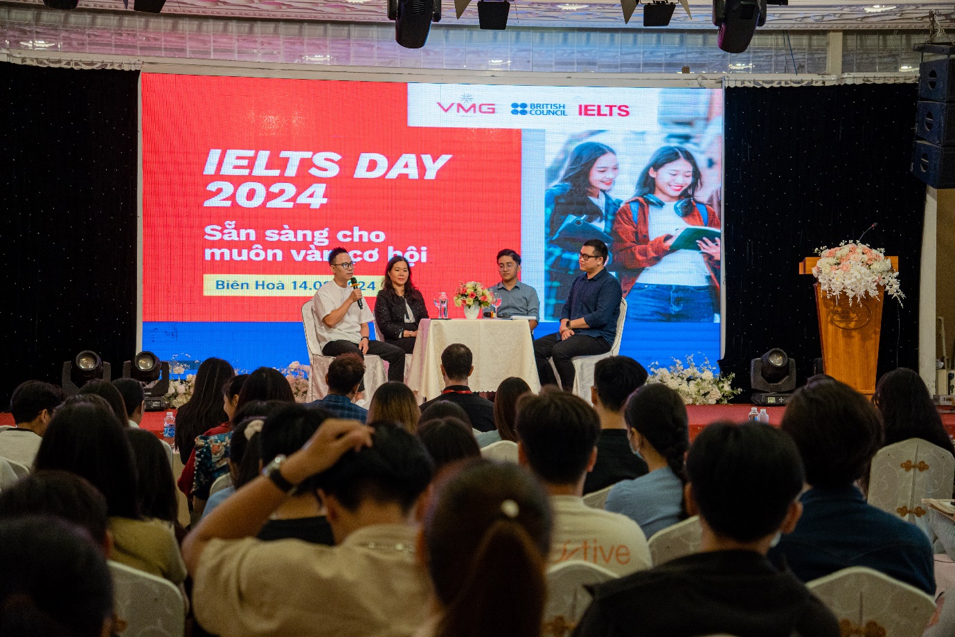 Hành trình xuyên Việt đầy ý nghĩa của IELTS Day 2024- Ảnh 3.