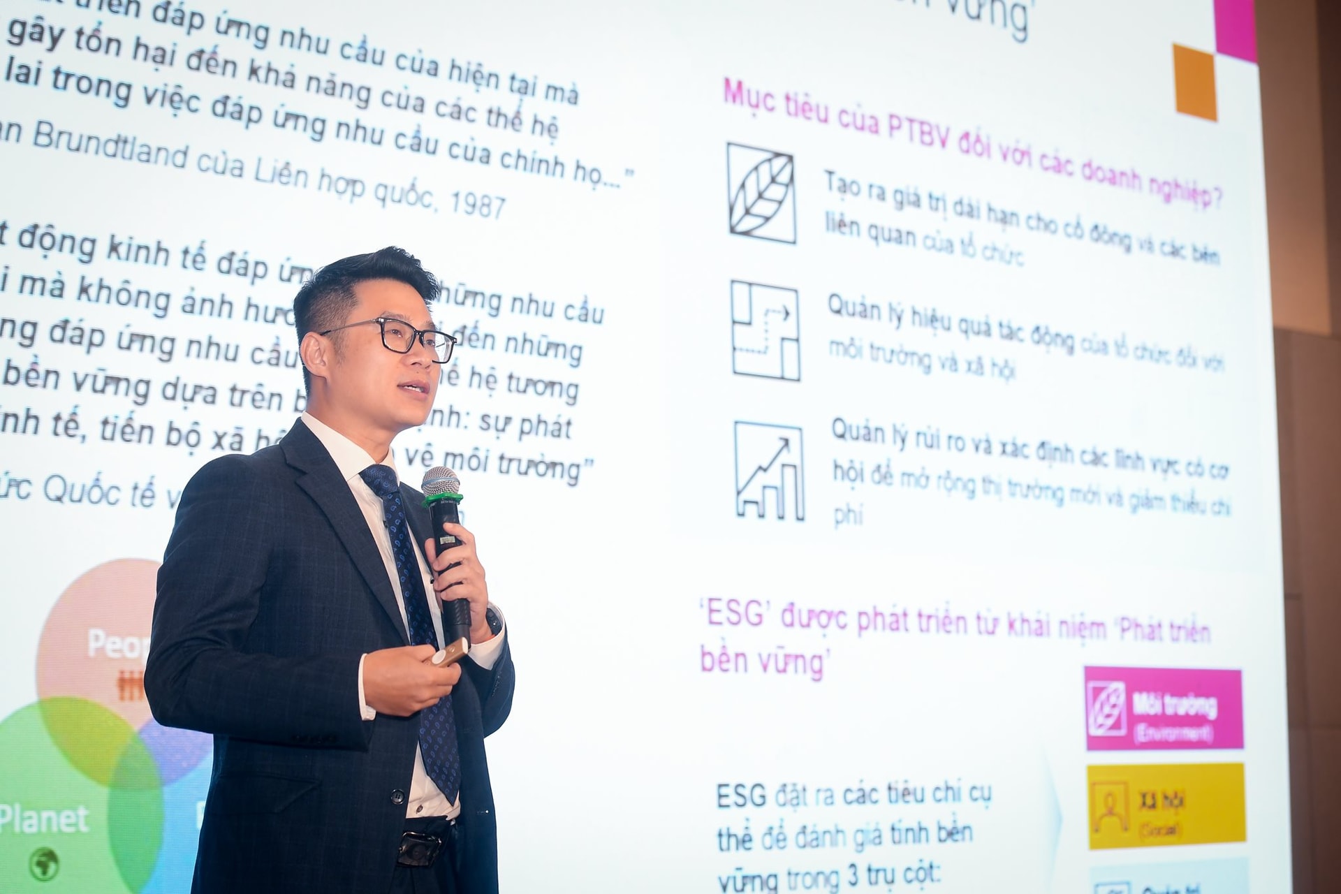 Biến ESG thành lợi thế cạnh tranh của doanh nghiệp: Hai từ khoá quan trọng và những bài học thành công- Ảnh 4.