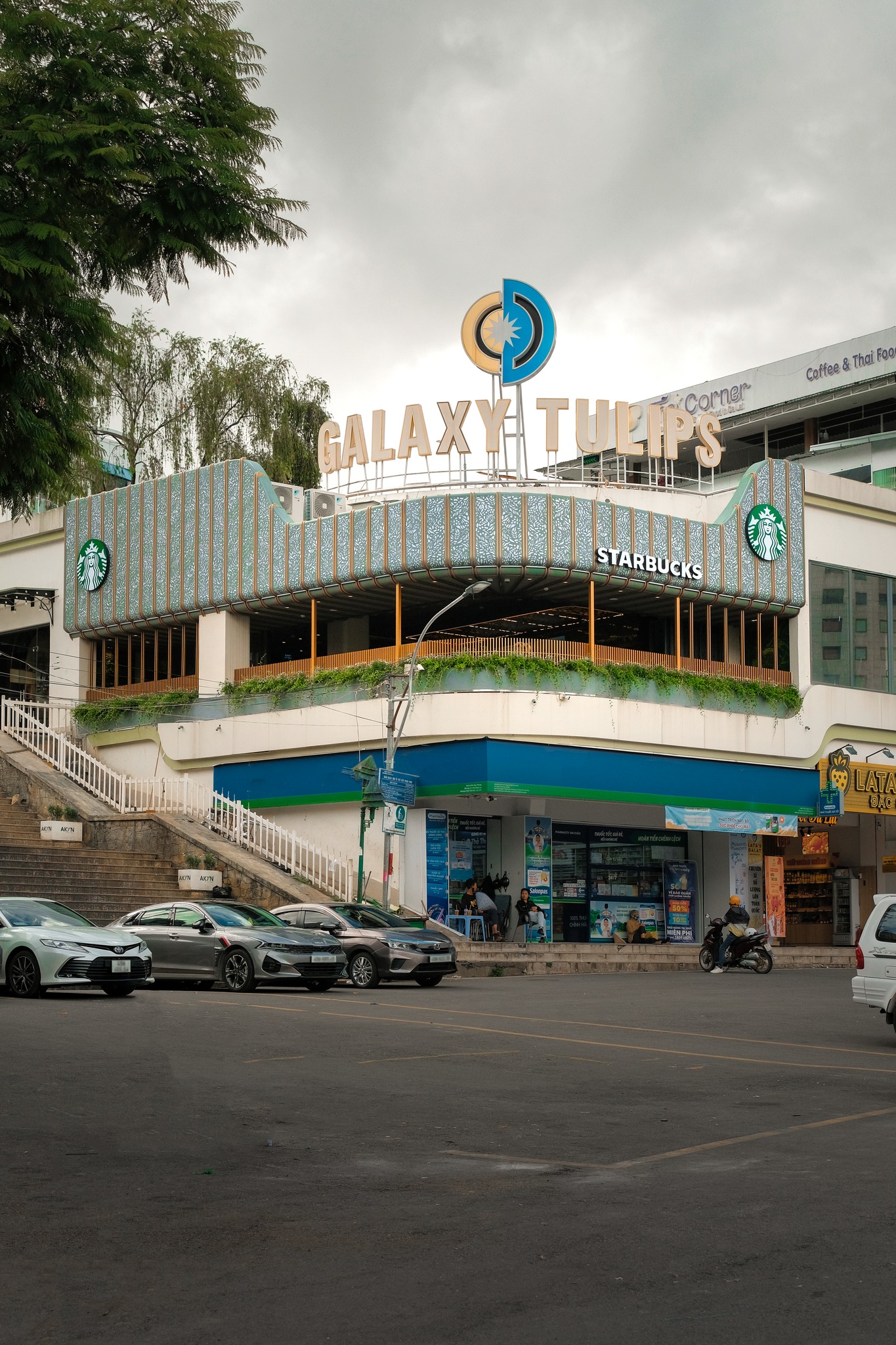 Starbucks "chào sân" Đà Lạt: Vị trí xịn xò, giờ mở cửa mới gây bất ngờ- Ảnh 7.