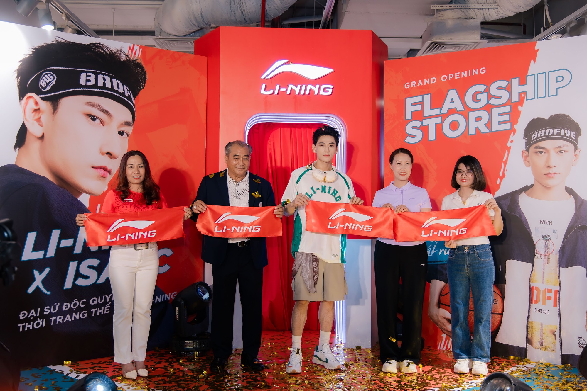 Li-Ning cùng Đại sứ thương hiệu Isaac “bùng nổ” chất riêng, thổi bùng tinh thần thể thao- Ảnh 1.