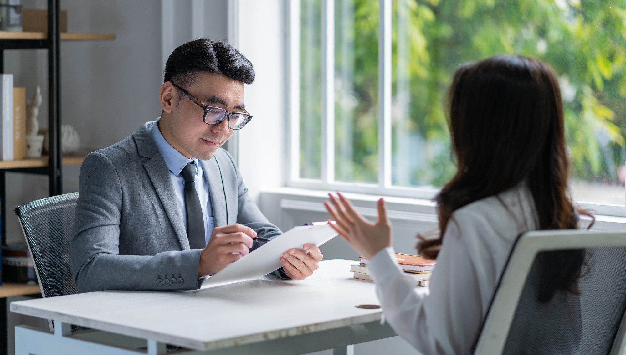 Nhà tuyển dụng hỏi: "Bạn có hay đọc sách không?", đừng chỉ trả lời là "có", học ngay cách nữ ứng viên đối đáp để ghi điểm- Ảnh 2.