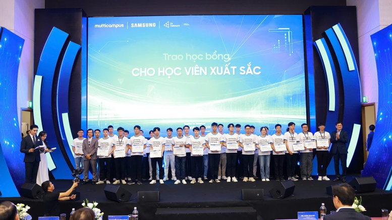 Samsung tổ chức Lễ tổng kết chương trình Phát triển Nhân tài Công nghệ 2023-2024- Ảnh 1.