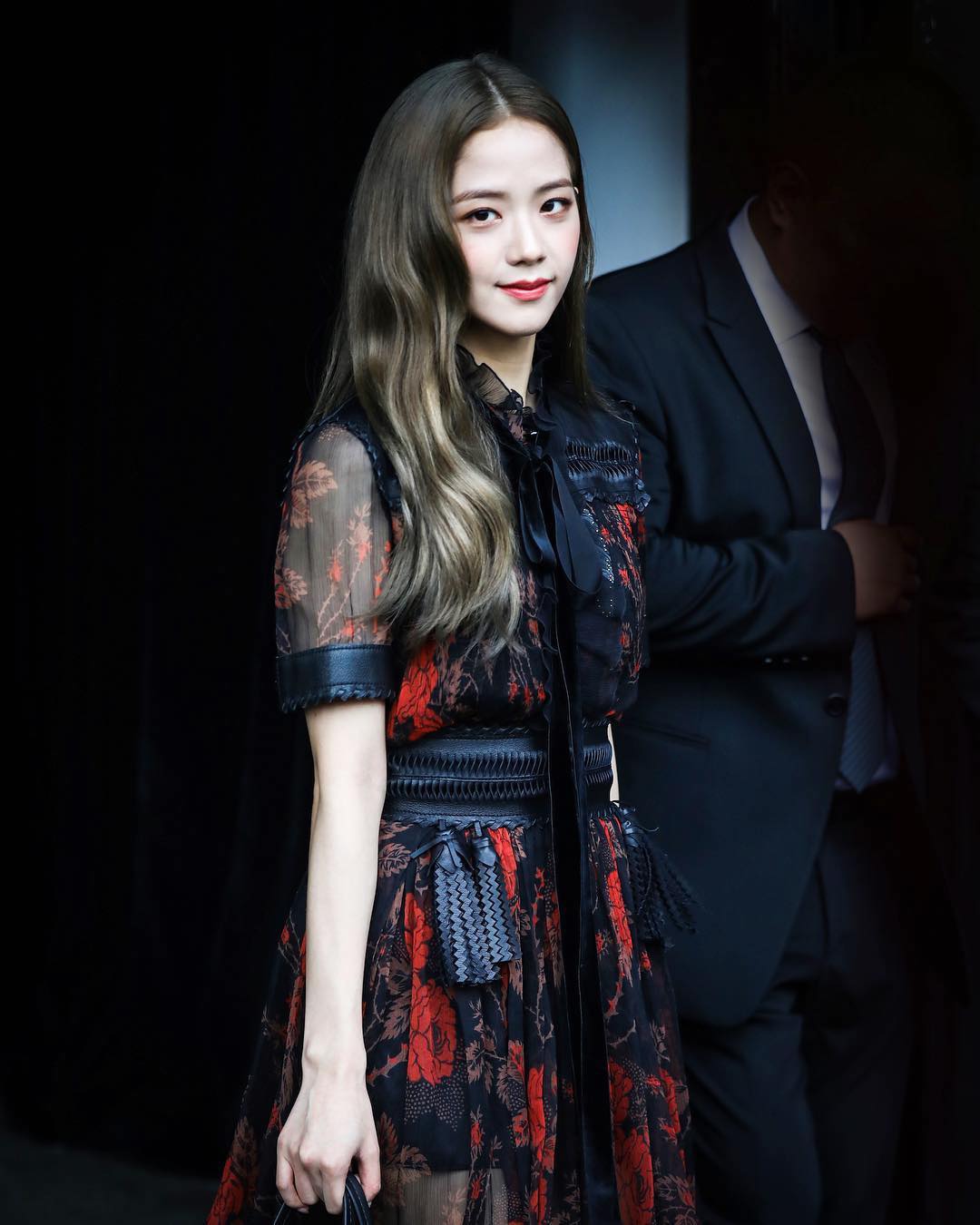 6 năm trước Jisoo, Rosé từng debut ngọt lịm tại fashion week nhưng bị 1 mỹ nhân 