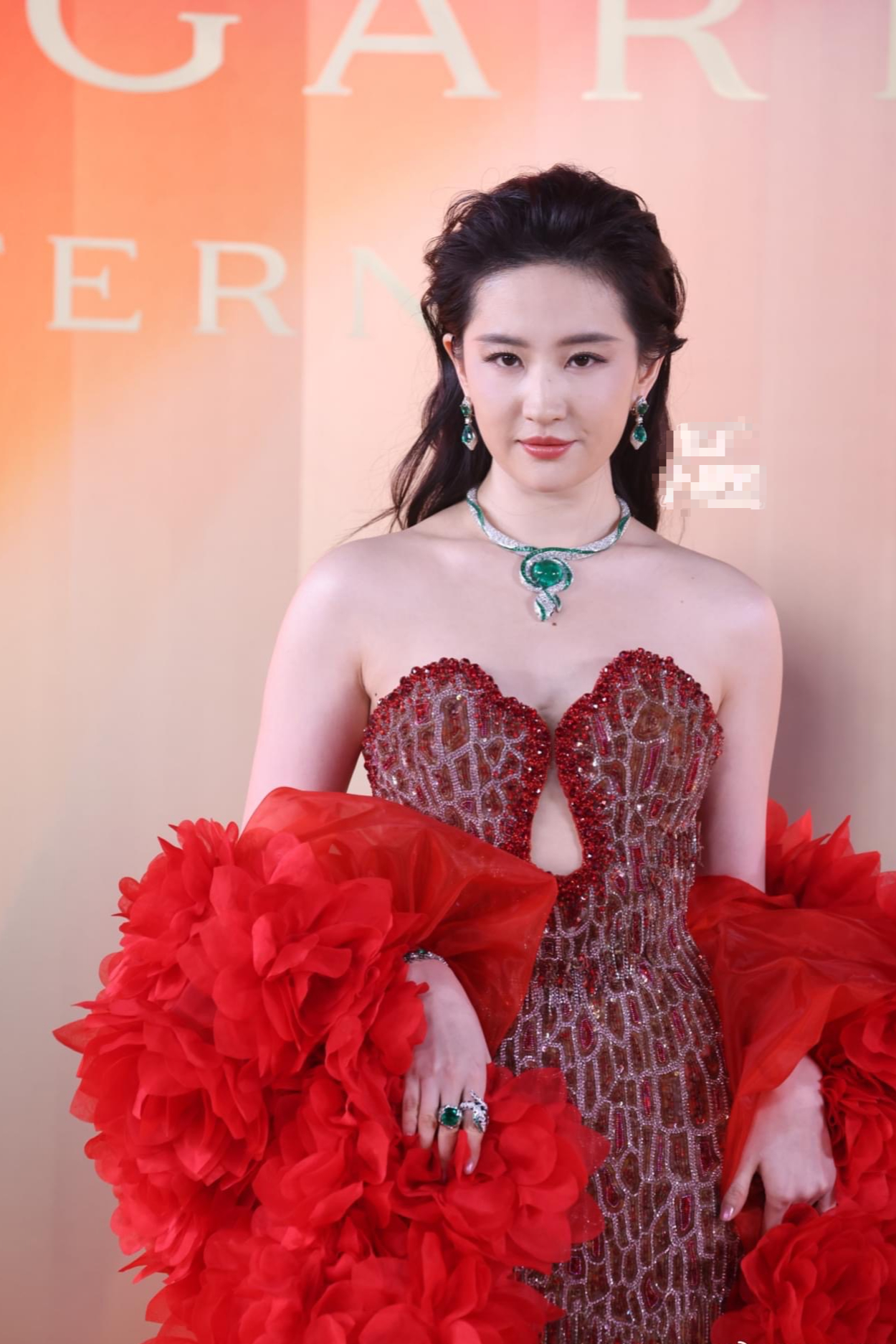 Hot nhất lúc này: Lưu Diệc Phi đụng độ Triệu Lộ Tư tại event BVLGARI- Ảnh 3.