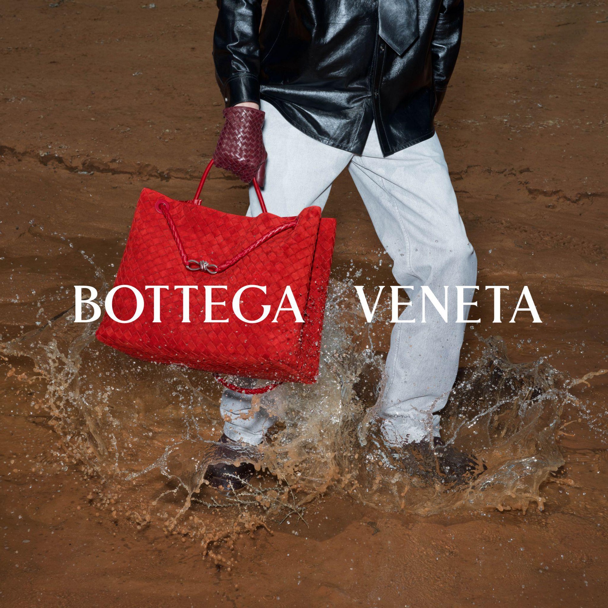 Bottega Veneta mùa đông 2024: Khởi đầu từ sự kết thúc- Ảnh 3.