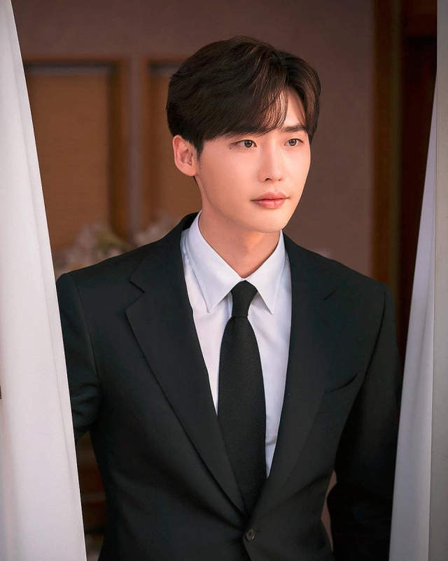 Sự sụp đổ của Lee Jong Suk - Park Seo Joon và cái giá phải trả cho những siêu sao khó chiều- Ảnh 4.