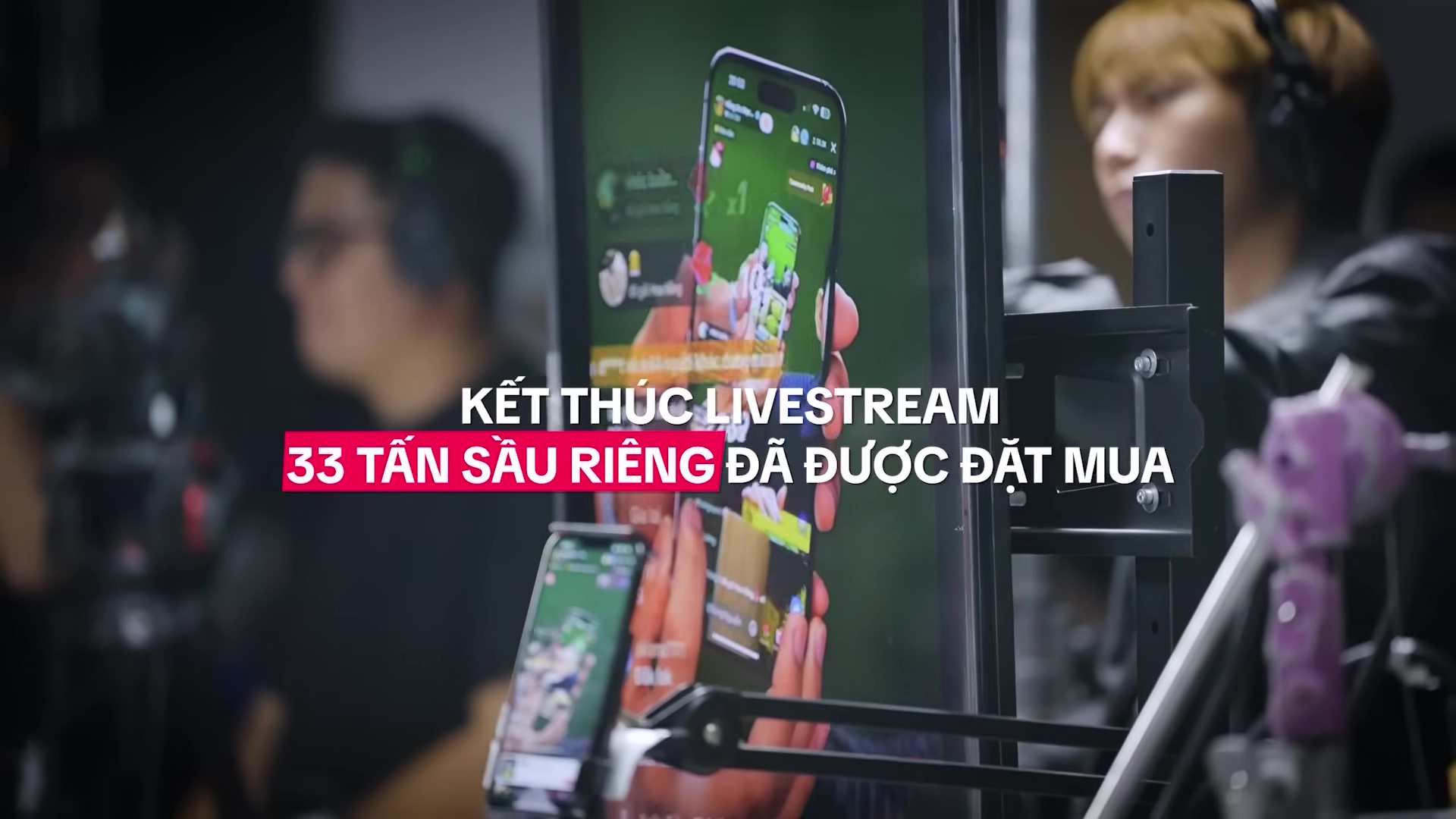 Nhà phân phối toát mồ hôi khi cùng Hằng Du Mục livestream, lý do vừa thương vừa buồn cười- Ảnh 4.