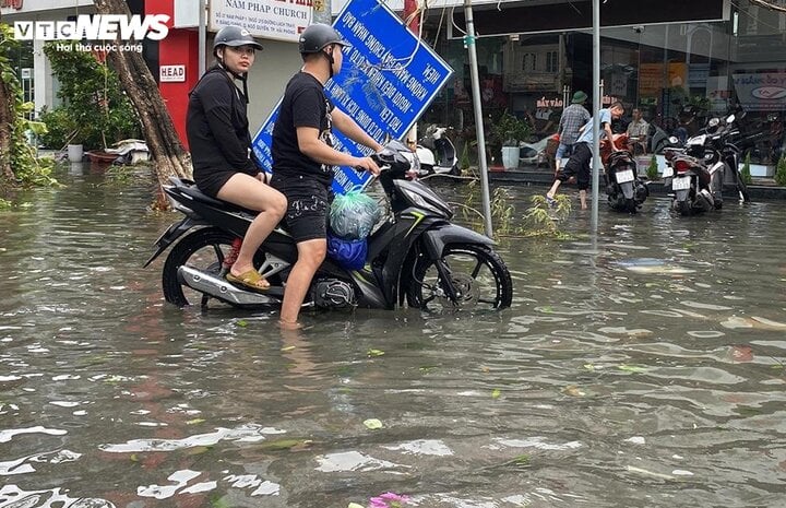 Hơn 150 thanh niên ở miền Trung ra Bắc khắc phục hậu quả siêu bão Yagi- Ảnh 2.