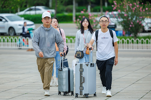 5 loại tiền sinh viên năm nhất cần hạn chế tiêu nhất có thể, nếu không "tiền mất tật mang" cũng chẳng oan- Ảnh 1.