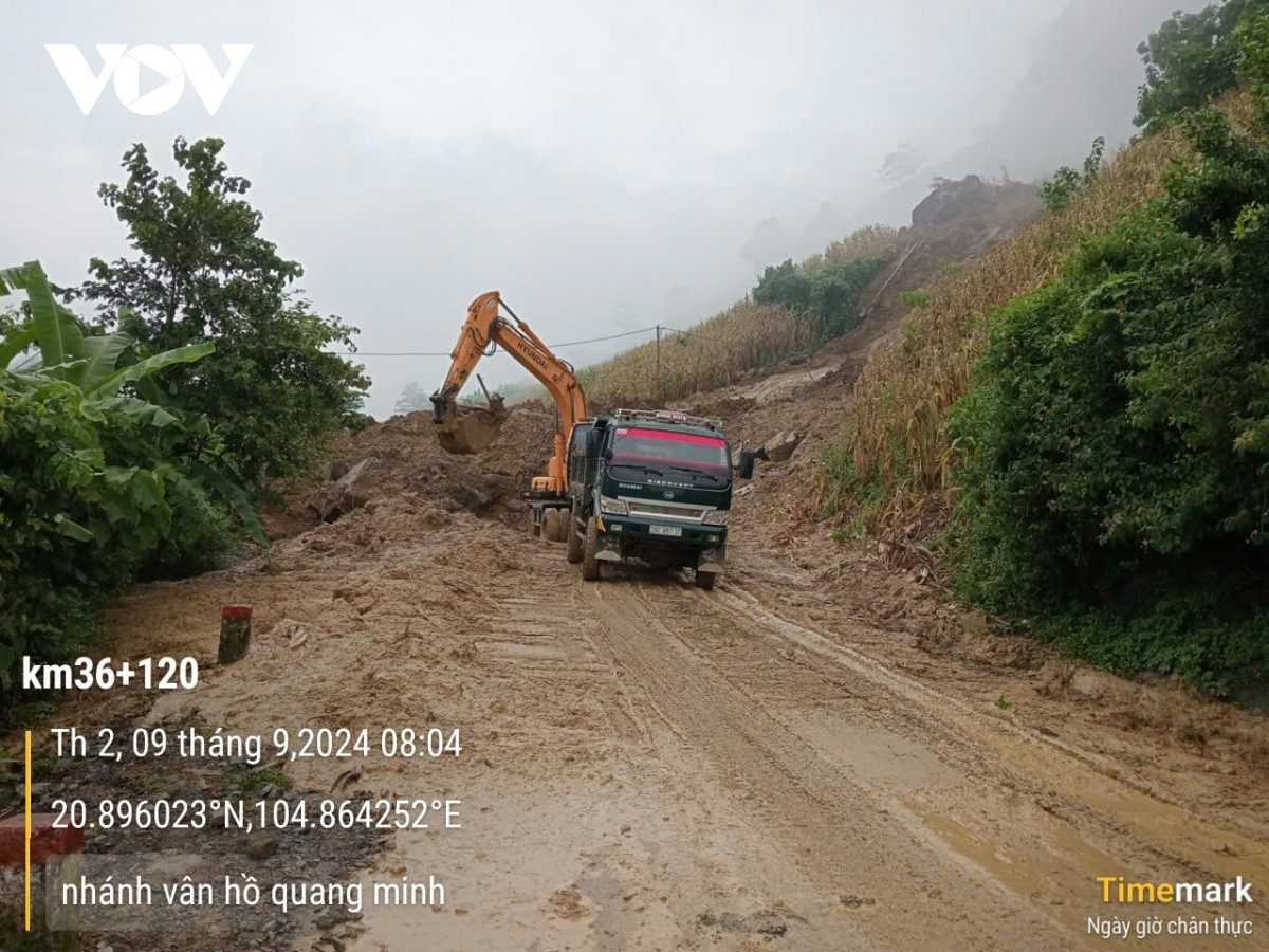 Cập nhật lũ lụt kinh hoàng miền Bắc: 98 người chết và mất tích; Cảnh báo lũ đặc biệt lớn trên sông Thao- Ảnh 17.