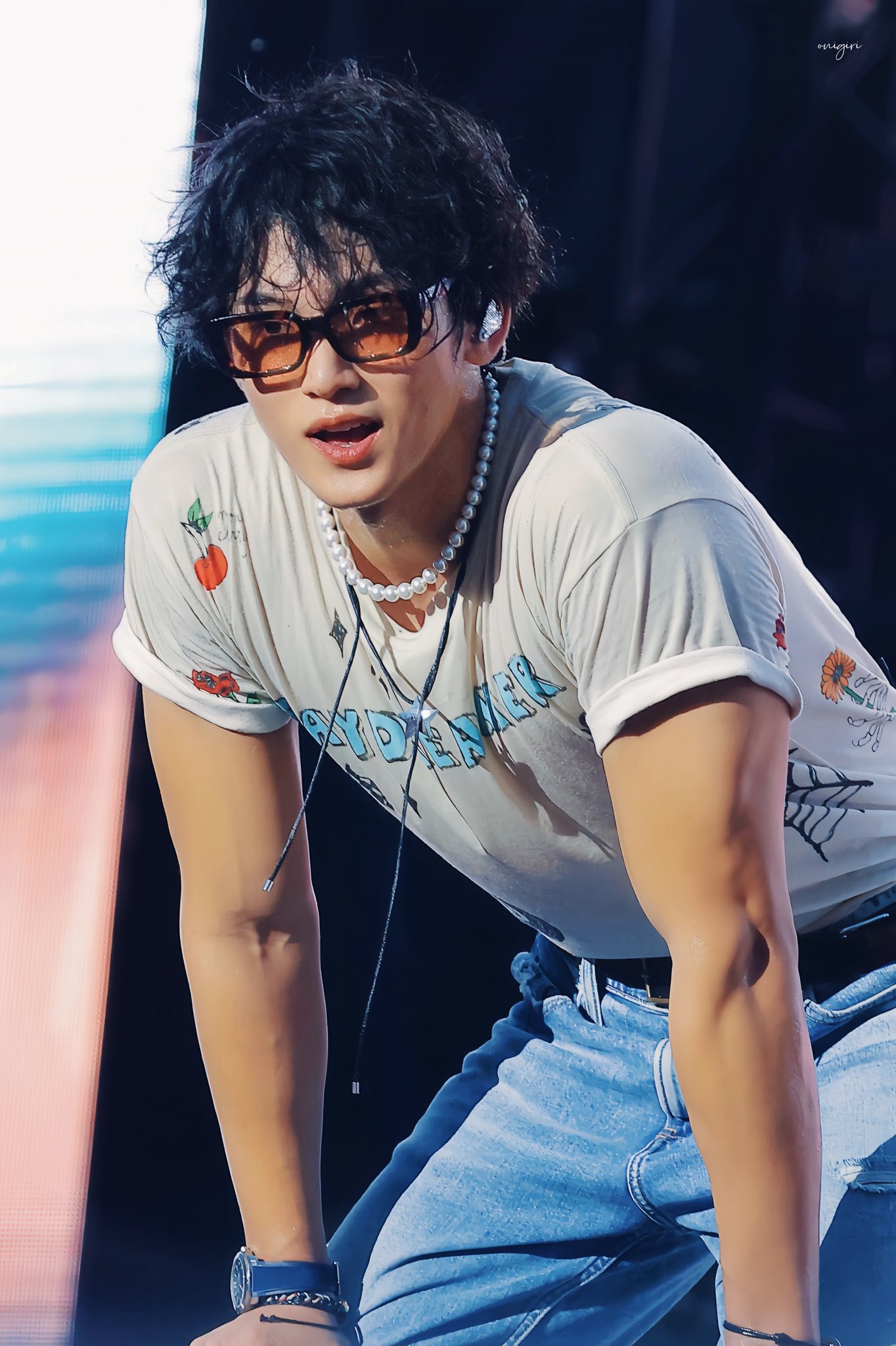 90 phút live “nuốt mic" biến đại nhạc hội châu Âu thành concert riêng của nhóm nam “giả vờ nổi tiếng"!- Ảnh 11.