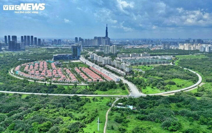 3 l&ocirc; đất "v&agrave;ng" từng bị bỏ cọc ở Thủ Thi&ecirc;m sắp được đấu gi&aacute; lại- Ảnh 1.