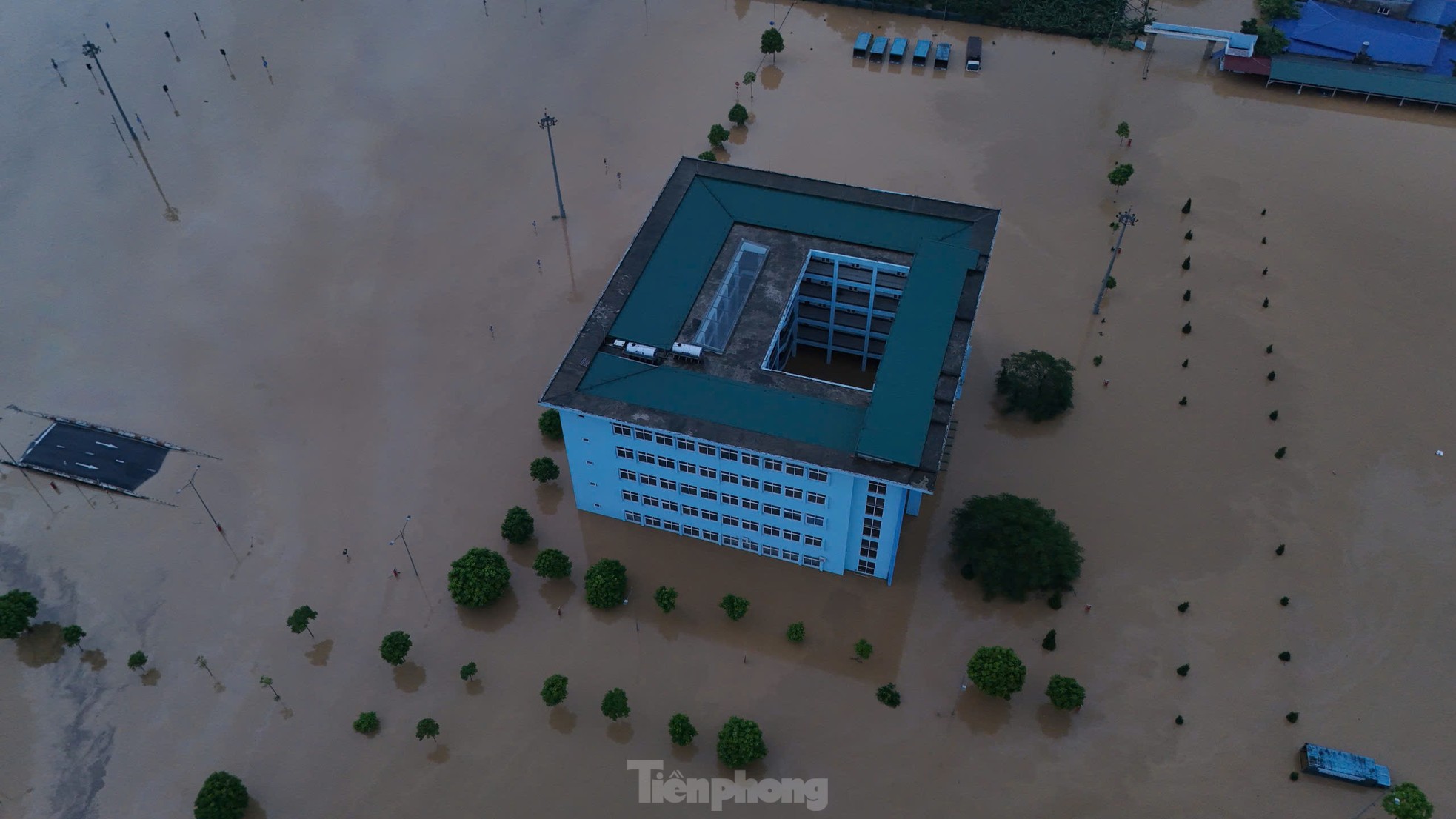 Toàn cảnh khu vực ở Thái Nguyên chìm trong biển nước- Ảnh 10.