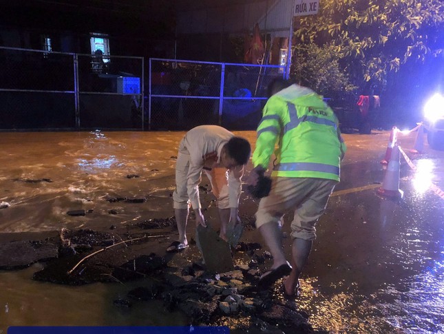 Trắng đ&ecirc;m chạy lũ ở Lạng Sơn- Ảnh 11.