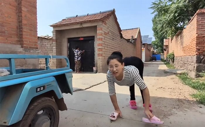 "Bà mẹ 4 chân" quyết cãi lời bác sỹ để sinh con, nhìn thành quả ai cũng bất ngờ- Ảnh 4.