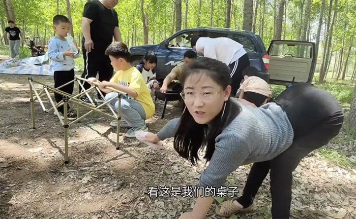 "Bà mẹ 4 chân" quyết cãi lời bác sỹ để sinh con, nhìn thành quả ai cũng bất ngờ- Ảnh 5.