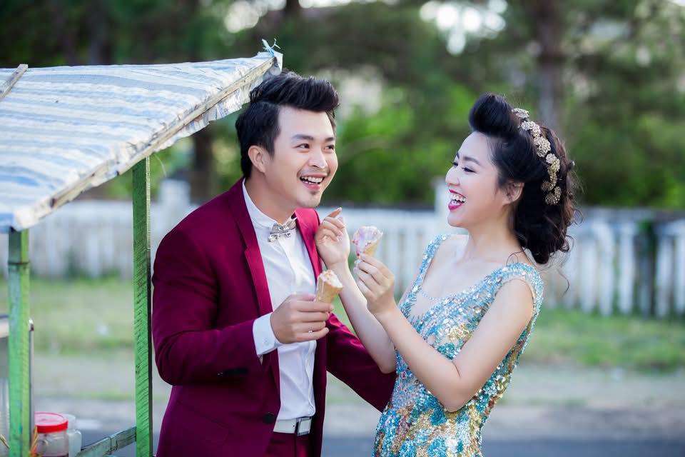 Cặp đôi Vbiz có màn cầu hôn Cặp đôi Vbiz có màn cầu hôn