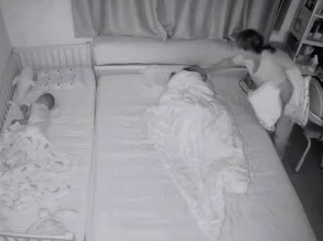 Mẹ chồng đ&ecirc;m n&agrave;o cũng v&agrave;o tận giường con l&eacute;n l&agrave;m 1 h&agrave;nh động, n&agrave;ng d&acirc;u thấy được đăng hết l&ecirc;n mạng!- Ảnh 3.