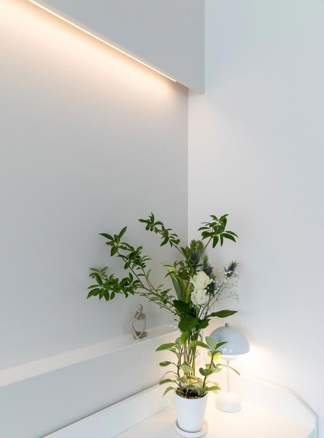 Người vợ 36 tuổi quyết kh&ocirc;ng giao du hay mua sắm, c&ocirc; chỉ ở nh&agrave; v&agrave; dọn dẹp nơi ở sạch 