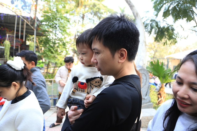 Chỉ được nghỉ 1 ng&agrave;y Tết dương, người d&acirc;n H&agrave; Nội lựa chọn nơi n&agrave;y l&agrave; điểm đến l&yacute; tưởng cho cả gia đ&igrave;nh- Ảnh 11.